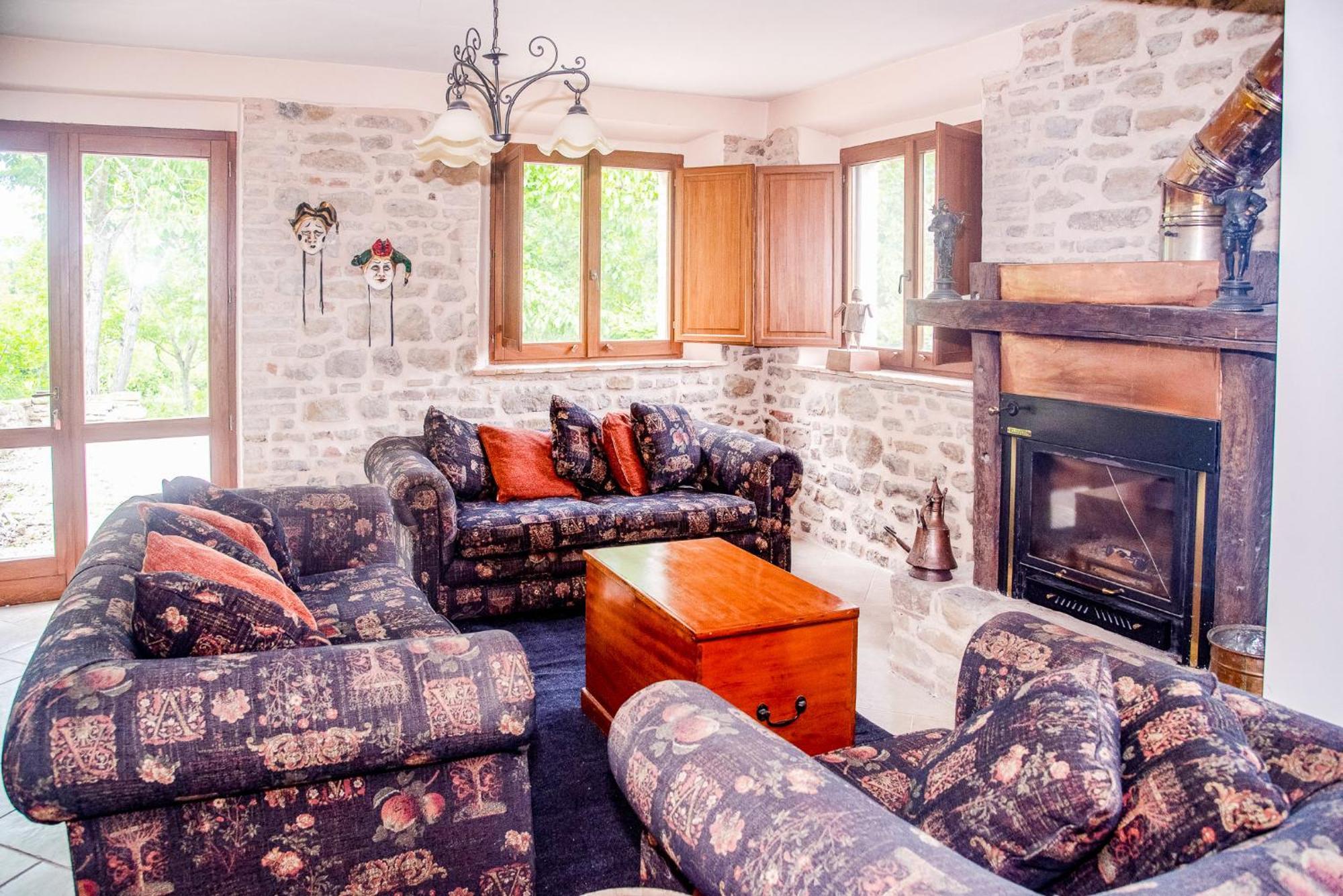 La Mela Rosa Bed & Breakfast 아만돌라 외부 사진
